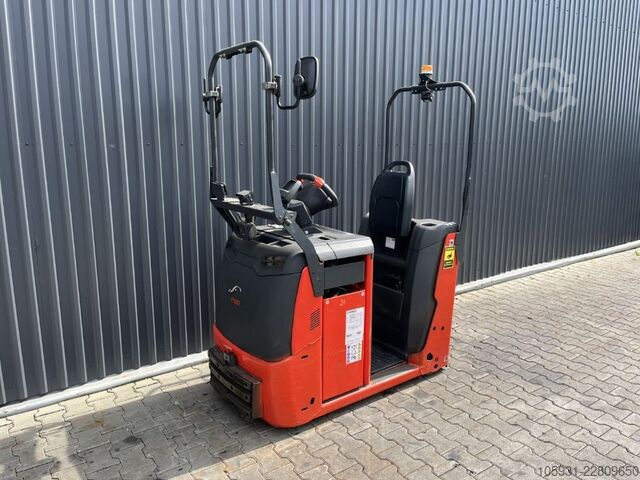 Tow Tractor Linde P60C