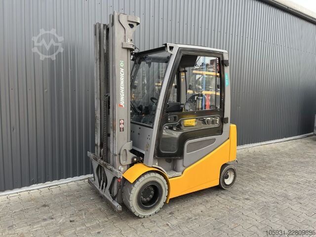 Electric 4-wheel forklift Jungheinrich EFG430k