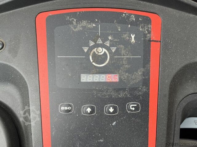 Low Level Order Picker Linde V10