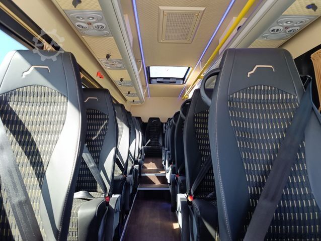 Bus MERCEDES-BENZ Sprinter 519