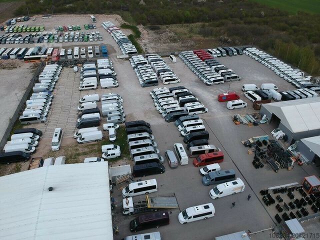 Bus MERCEDES-BENZ Sprinter 519