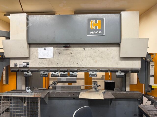 Abkantpresse Haco Abkantpresse ERM 25100