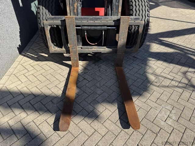Manitou M 30-4 ST3B Geländestapler 4x4 Triplex 5,50 m Seitenschieber 4.050 Betriebsstunden Perkins D MANITOU M 30-4 ST3B  Ruwterrein heftruck 4x4 Triplo 550 Sideshift 4050UUR Perkins DIESEL 2015