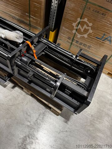 Hydraulic forklift mast HANGCHA XIPY35N600