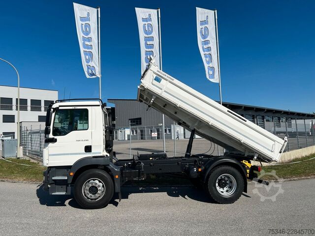 Tipper truck MAN TGM 15.290/Kipper/4x2/NL7,7 To/AHK/Nur55 tkm/Top