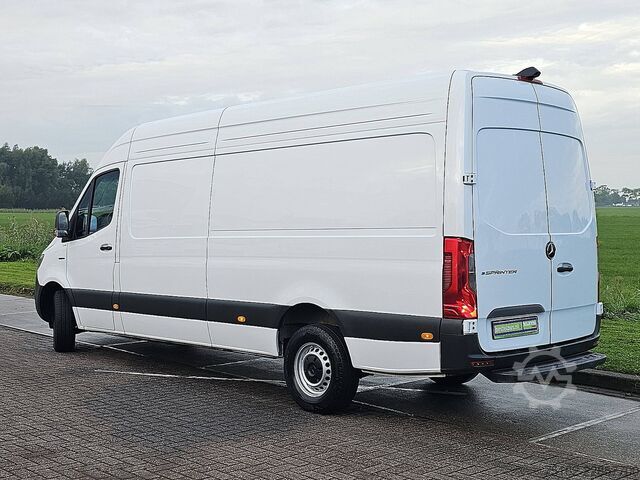 Hochdachkombi MERCEDES-BENZ ESPRINTER L3H2 Maxi 212Km WLTP 56kWh Snelladen ...