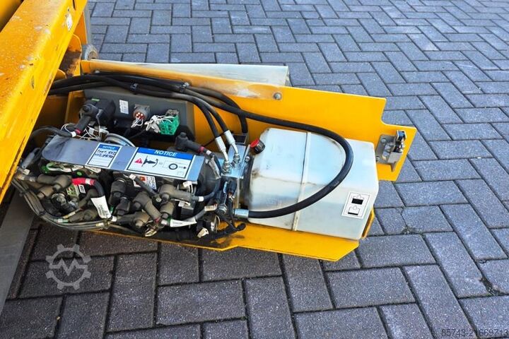 Scissor lift Haulotte Optimum 8 Electric, 7.77m Working Height, 230kg Ca