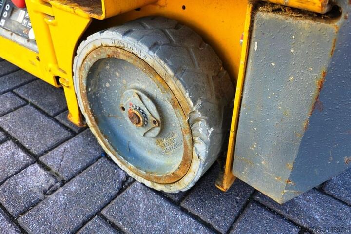 Scissor lift Haulotte Optimum 8 Electric, 7.77m Working Height, 230kg Ca