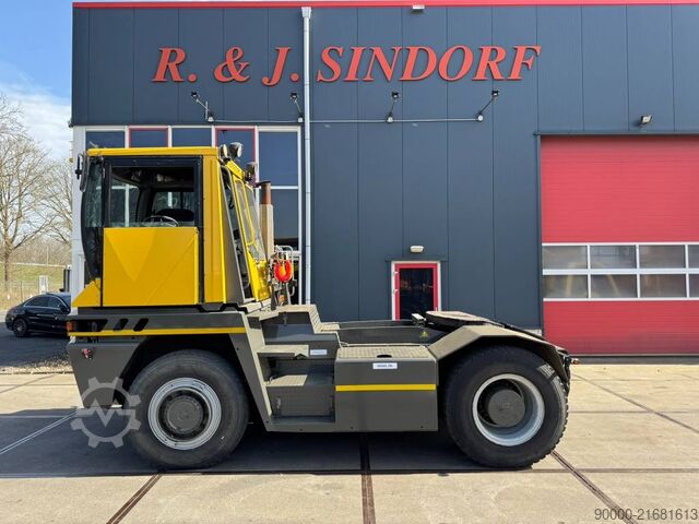 Terminal-Traktor Terberg RT 382