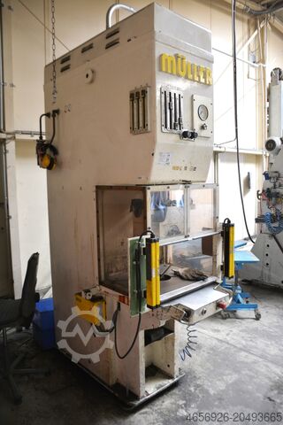 Exzenterpresse Müller Weingarten C40.2.2