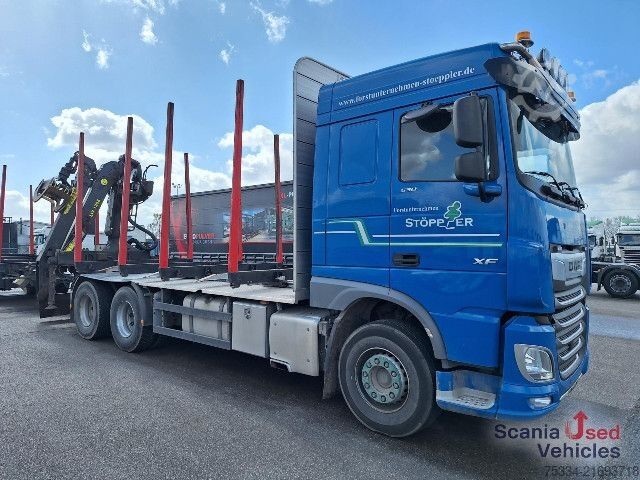 Holztransporter LKW DAF 530 FT Kurzolz mit Kran nur mit Anhänger
