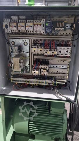Leit-/Zugspindeldrehmaschine FAT TUR 630M