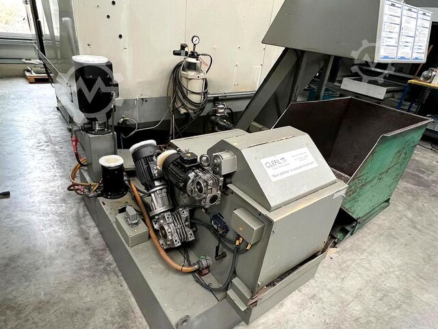 Vertical machining center UNISIGN Univers4