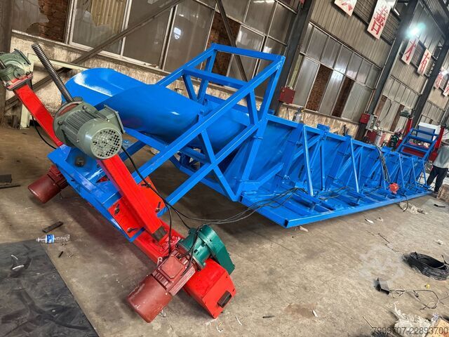 Construction machine Canal paver smooth