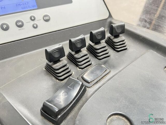 Reachtruck Still FM-X17