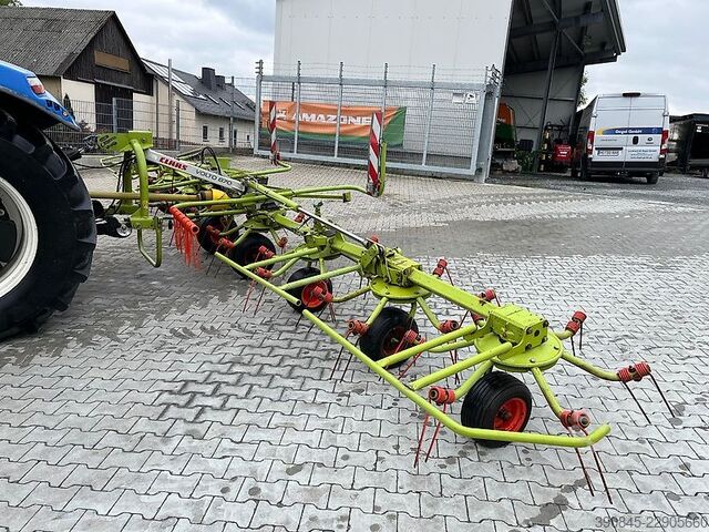 Hay technology Claas Volto 870