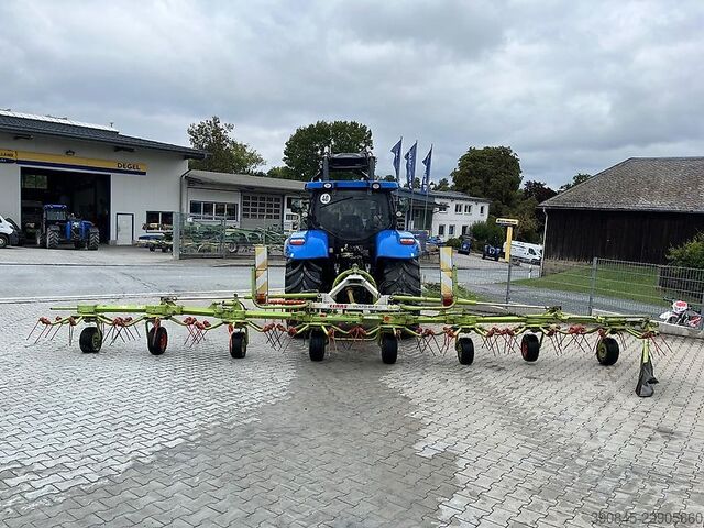 Hay technology Claas Volto 870