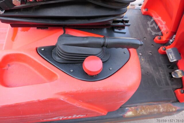 Sonstige linde P 60 Z Schlepper Batterie 12/2019