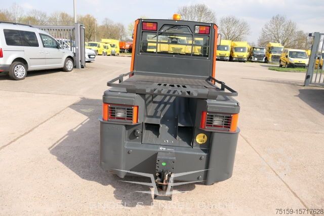 Sonstige linde P250 Schlepper AHK Schiebetüren