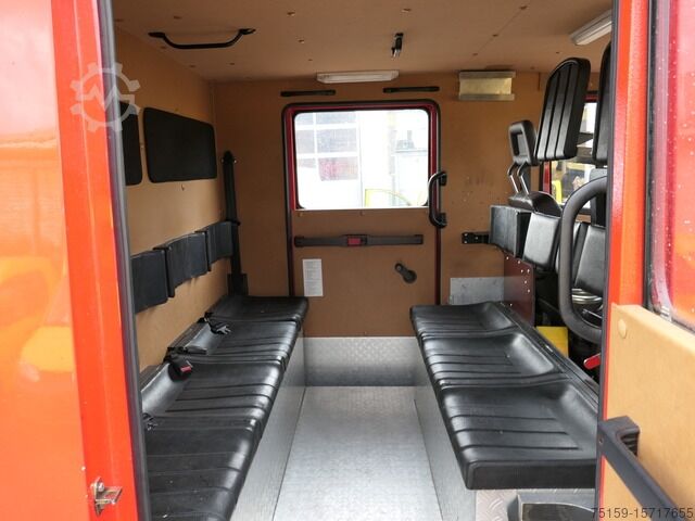 Fire truck mercedes-benz 814 D LF 8/6 DoKa AHK Löschwassertank 600L Schlingmann