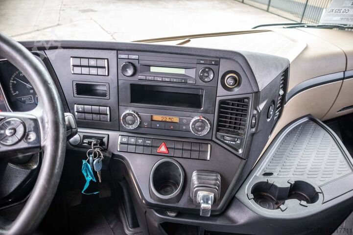 Standard tractor MERCEDES ACTROS 1845 LS+E5