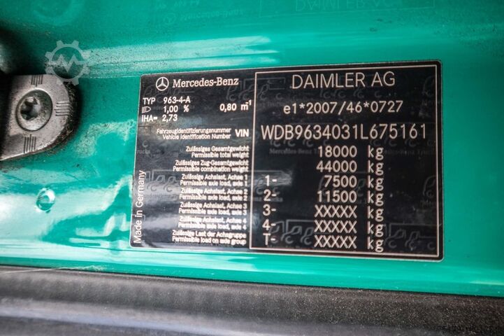 Standard tractor MERCEDES ACTROS 1845 LS+E5