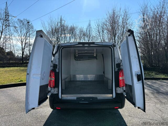 Refrigerator body van Toyota Proace