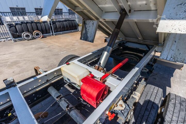 Tipper IVECO DAILY 35C15