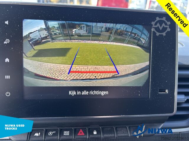 Box van Renault Trafic 150 L2H1 Trekhaak + Navigatie