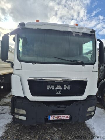 Kipper LKW MAN TGB