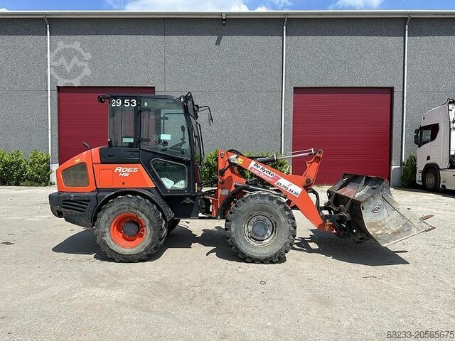 Loader Kubota R065W