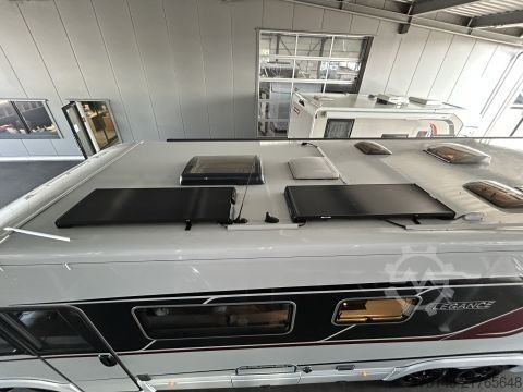 Integriertes Wohnmobil Bürstner Elegance I 920 G