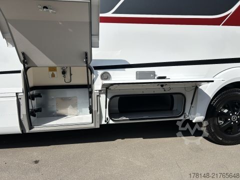 Integriertes Wohnmobil Bürstner Elegance I 920 G