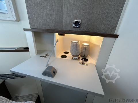 Integriertes Wohnmobil Bürstner Elegance I 920 G