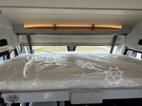 Integriertes Wohnmobil Bürstner Elegance I 920 G