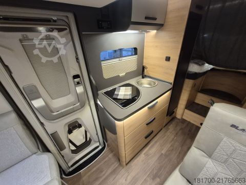 Teilintegriertes Wohnmobil Knaus L!VE WAVE 650 MEG Black Selection *bis 5 Tage Probewohnen*