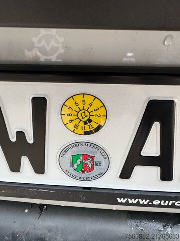 Mercedes Sprinter 315 extra high and long, 3.10 m exterior height; 2.30 m interior height Mercedes-Benz Sprinter 315