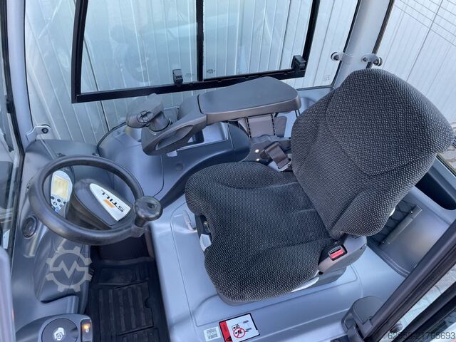 Elektro 4 Rad-Stapler Still RX60-25 | Nur 2.730 Bst. | Triplex 5.390mm