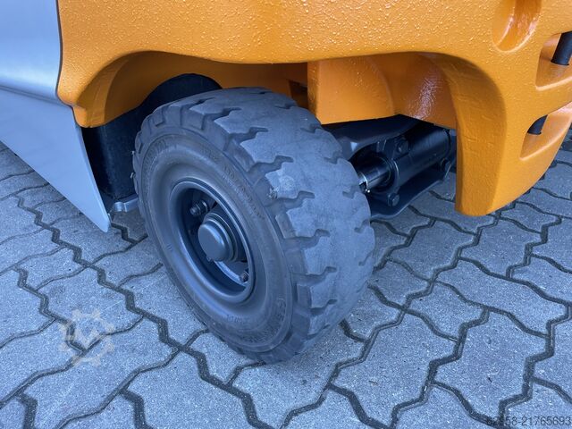 Elektro-4-Rad-Gabelstapler, STILL, RX60 STILL RX60-25 | Nur 2.730 Bst. | Triplex 5.390mm