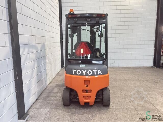 Forklift Toyota 