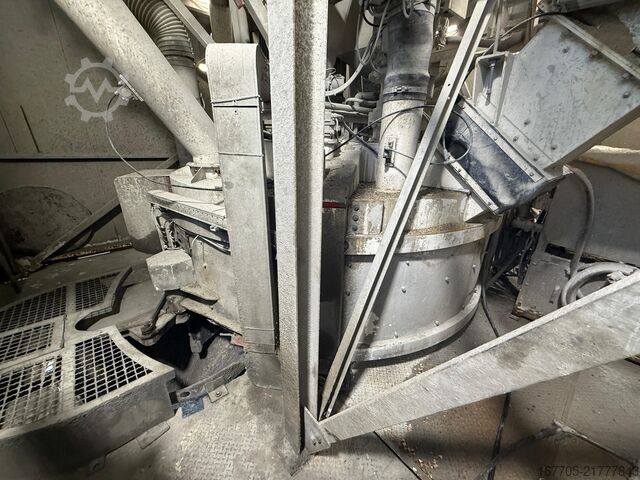 Stationary concrete mixing plant EUROMECC Euro5 MAX Wet