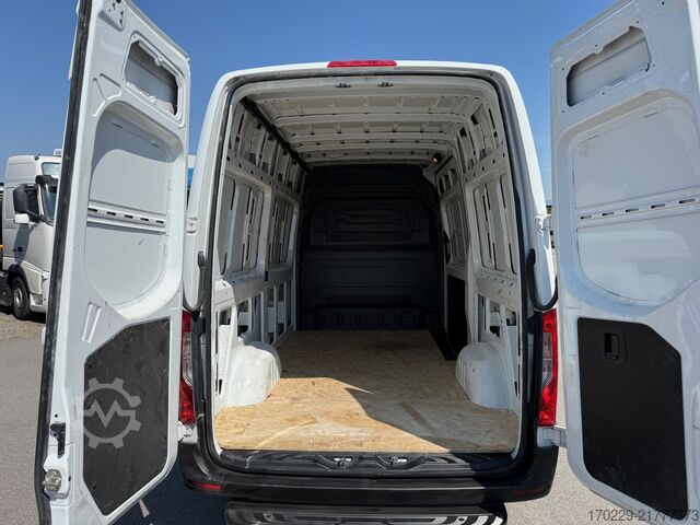 Panel van Mercedes-Benz SPRINTER 315
