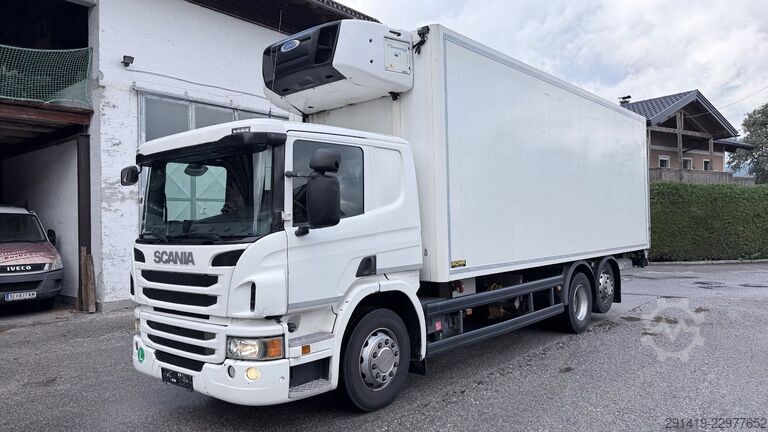 Refrigerated truck SCANIA P410 6x2 Kühlkoffer mit lbw + Anhänger Bj 2015