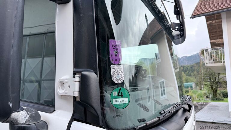 Refrigerated truck SCANIA P410 6x2 Kühlkoffer mit lbw + Anhänger Bj 2015