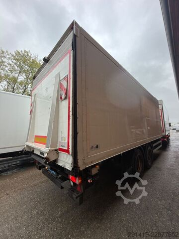 Refrigerated truck SCANIA P410 6x2 Kühlkoffer mit lbw + Anhänger Bj 2015