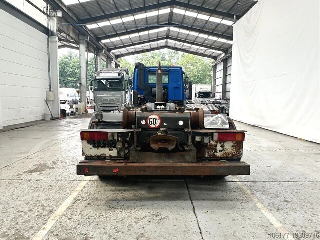 Hakenarmsystem DAF CF 85 360 - 10 roues / 10 reifen