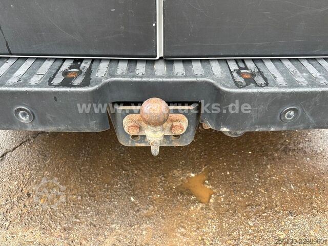 High top van RENAULT Master DCI 135 4x2