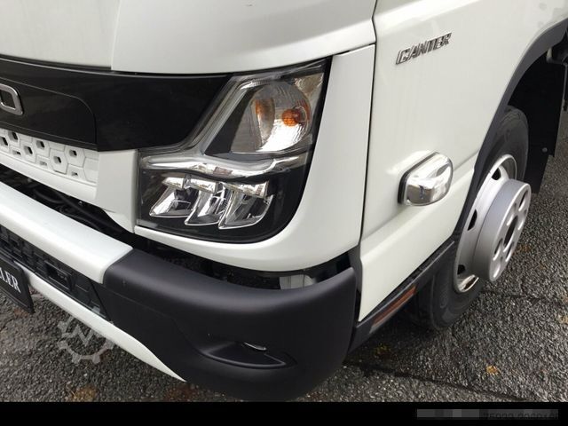 Box van FUSO Canter 7C18 Junge-Koffer mit LBW +Klimaautomatk