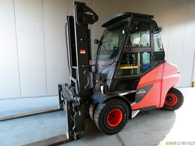 Electric 4-wheel forklift Linde E80-900