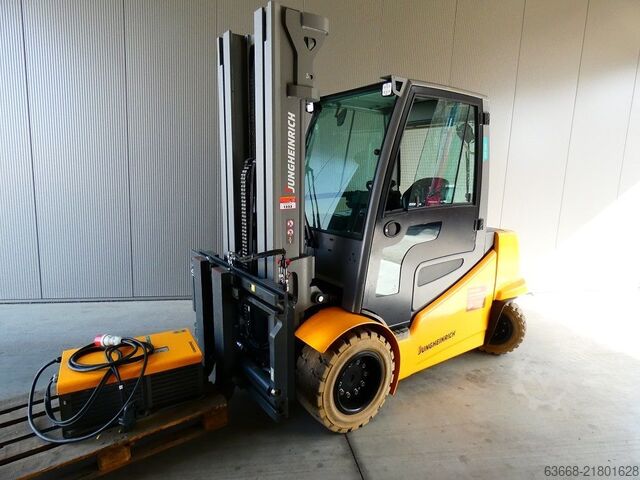 Electric 4-wheel forklift Jungheinrich EFG  S 50